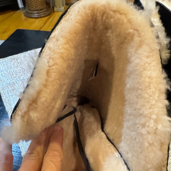 UGG Whitley lace up boots black  39 or 8.5 - Picture 14 of 15